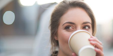 A new study encourages pregnant women to reduce their intake of caffeine