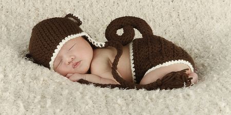Photographers warn over potential dangers of creative newborn portraits