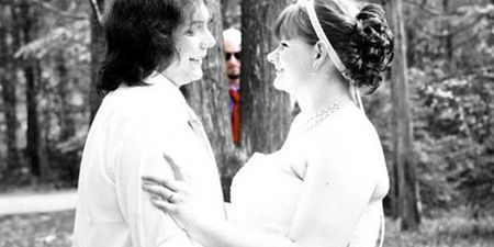 10 brilliant wedding photobombs that will make your (special) day