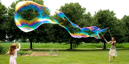 Blow their tiny minds with these homemade GIANT bubbles