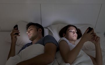 10 signs that you have been together WAY too long