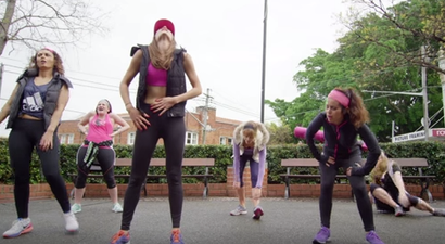 4 easy mum-bod exercises you can do at home