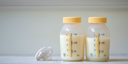 Mother posts video showing what breast milk looks like under a microscope