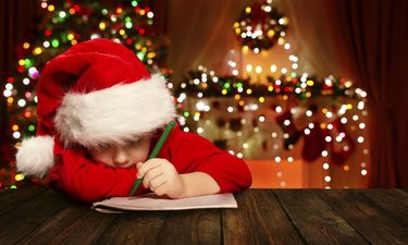 Have you done Santa letters yet? Print one of these 5 cool letters now