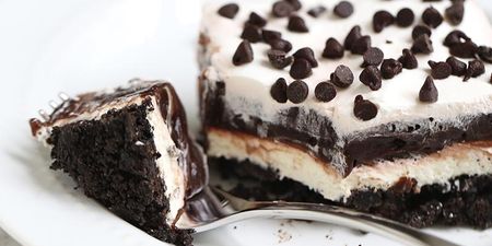 This CHOCOLATE lasagna is all sorts of amazing