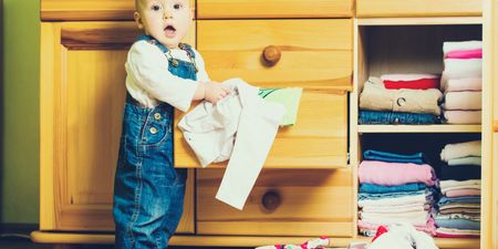 Tidying guru shows the perfect way to fold a t-shirt