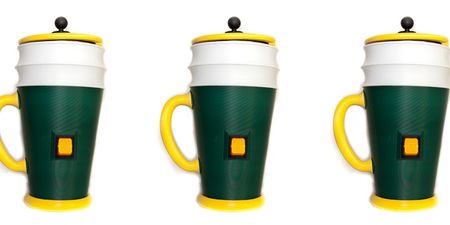 The travel mug that heats your coffee on the go