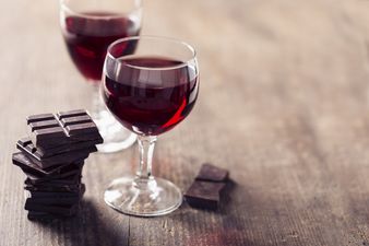 5 Wine And Chocolate Pairings Everyone NEEDS To Know About