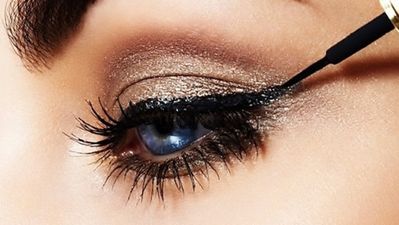 The Mindblowing Eyeliner Hack You Haven’t Heard Before (But Need To Try)