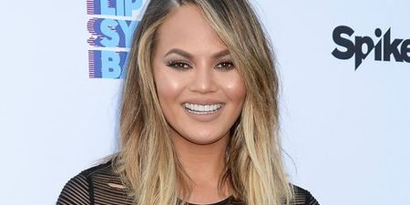 Chrissy Teigen Wins The Internet (Again) With This Hilarious Snap