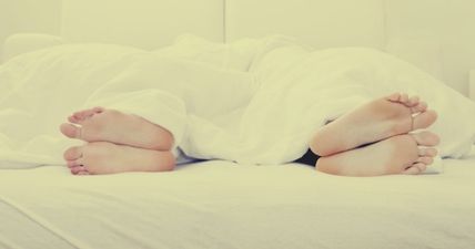 Study Shows That Women Should Spend More Time In Bed and Men Should Get Up