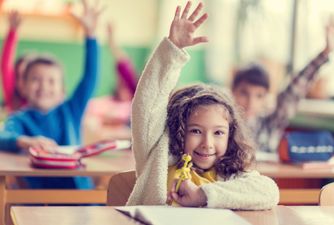 Expert Says That Girls Need To Be Educated About Fertility When They Are 9 or 10 Years Old
