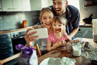 Woman admits to cropping other kids out of her child’s photos