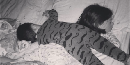 20 children caught in the funniest sleeping positions EVER