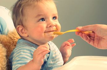 Starting Solids? Here Are 5 Homemade Baby Food Ideas (That Are Also FULL Of Good Stuff)