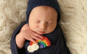 There’s A Rainbow Baby Announcement Movement Happening And It’s Beautiful