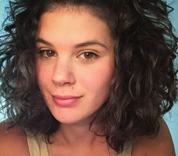 This mum’s honest posts about her post-baby body are what we ALL need to hear