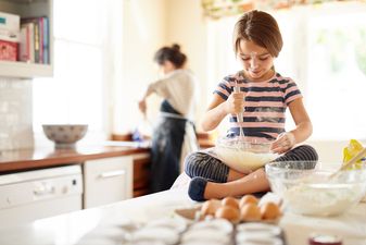 Emotional eater? This is how it affects your children