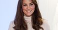 Kate Middleton has left for Pippa’s wedding… and she’s pretty in peach