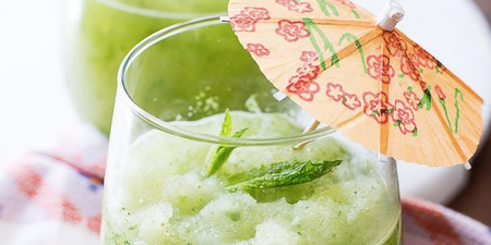 These frozen mojito slushies are ALL over Pinterest right now