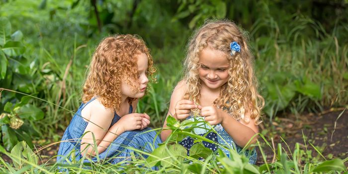 Irish twins siblings close in age close age gap between children