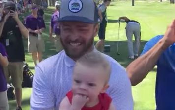 Justin Timberlake recreated the Lion King scene with this baby