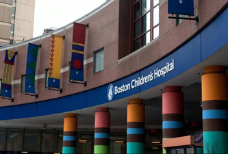A young Irish boy has died in hospital following a boating accident in the US