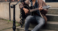Cork busker was shocked to see this famous singer in the crowd