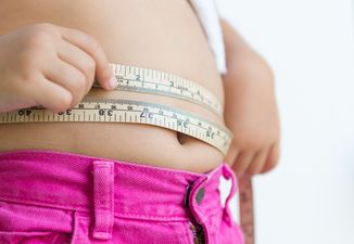 Poor children twice as likely to be overweight as those from richer backgrounds