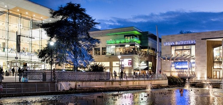 There is a massive discount event happening at Dundrum Town Centre tonight