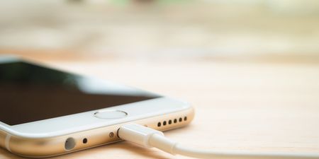14-year-old girl dies after being electrocuted by broken iPhone cable