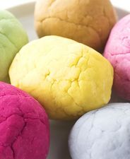 This is Kourtney Kardashian’s recipe for DIY (and all-natural) playdough