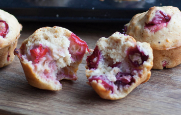 Sugar-free Christmas breakfast (or anytime) muffins