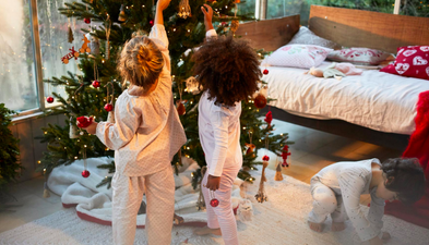 7 ADORABLE pj’s to put the kids to bed in on Christmas Eve