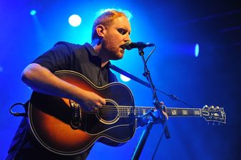 Gavin James helped a fan with this fantastic proposal to his girlfriend