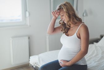 This Irish mum-to-be is dealing with bad itching and it’s worrying a lot of people