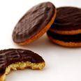 Scientists reveal the ‘perfect’ way to eat Jaffa Cakes and folk are completely disgusted