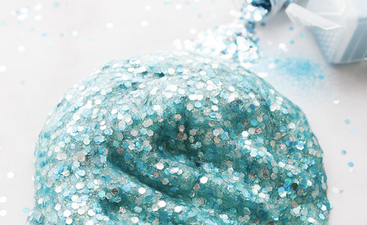 Staying home: The DIY mermaid slime that’ll make you the coolest mum around