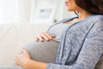 Man’s kind gesture to pregnant neighbour has moved Reddit to tears