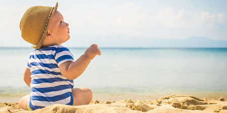 This is such a good parenting hack if you’re heading to the beach with a baby