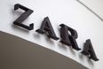 The comfortable €30 Zara shirt that’s now available in THREE different colours