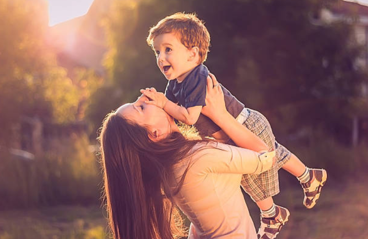 10 reasons why I absolutely LOVE being a mum to a little boy