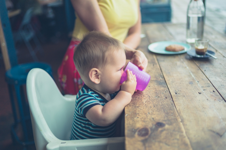 experts warn parents about baby food pouches
