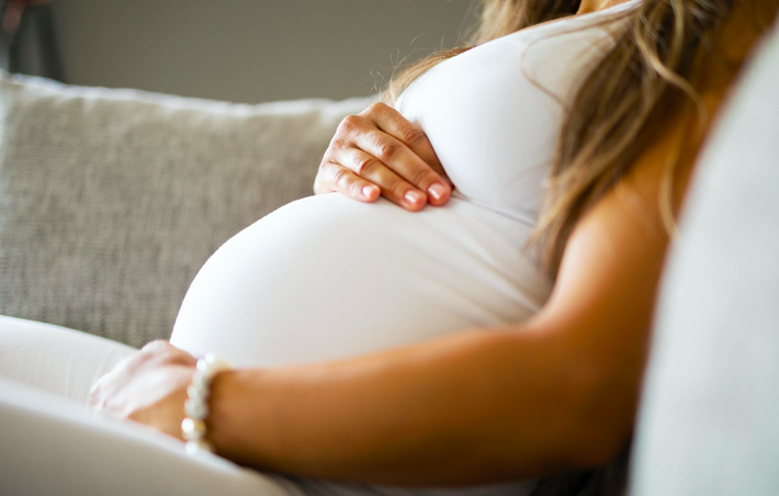 10 fairly crazy things that nobody EVER mentions about pregnancy