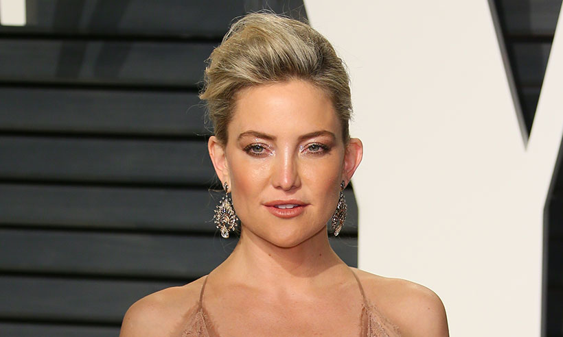 Kate Hudson just shared the most beautiful photo of her bare baby bump