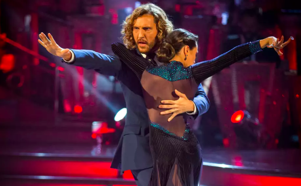 Rebecca Humphries’ response to ex-Seann Walsh’s Strictly cheating apology