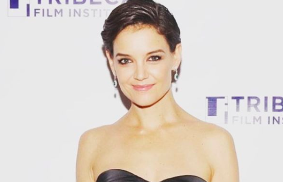 People are CONVINCED this picture of Katie Holmes is actually her daughter, Suri