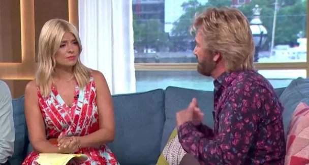 'Holly and Noel do not like each other': Feud continues on the I'm A Celeb set