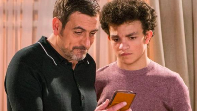Coronation Street actor Alex Bain has become a dad at the age of 17