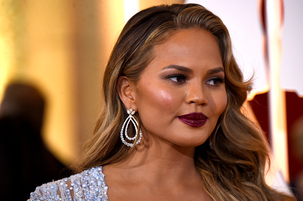 Fans label Chrissy Teigen 'bomb mom.com' after seeing this nightly ritual